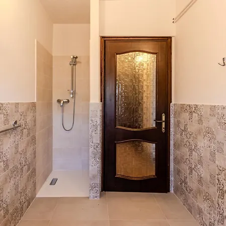 Ca Pendula By Interhome Villa